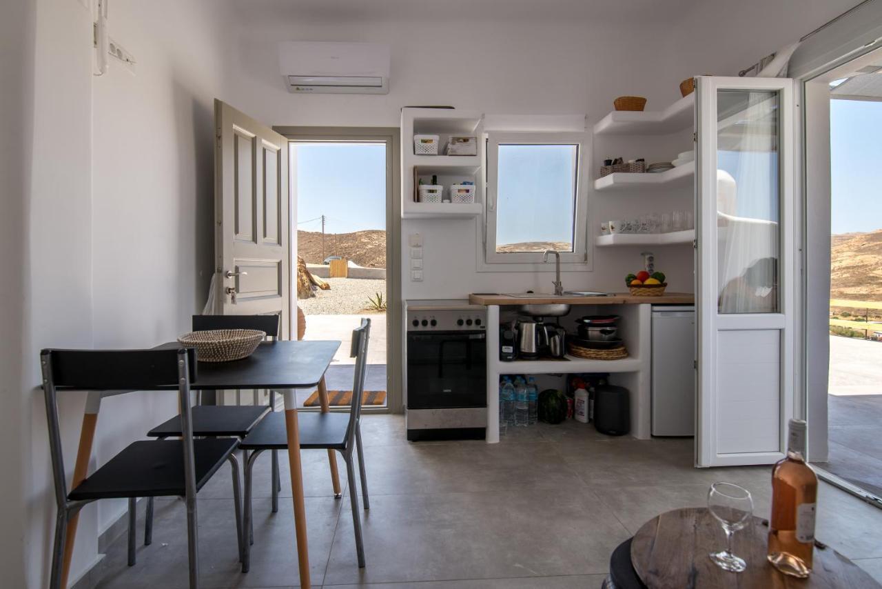 Miramare Suites Mykonos Merchia Beach ภายนอก รูปภาพ