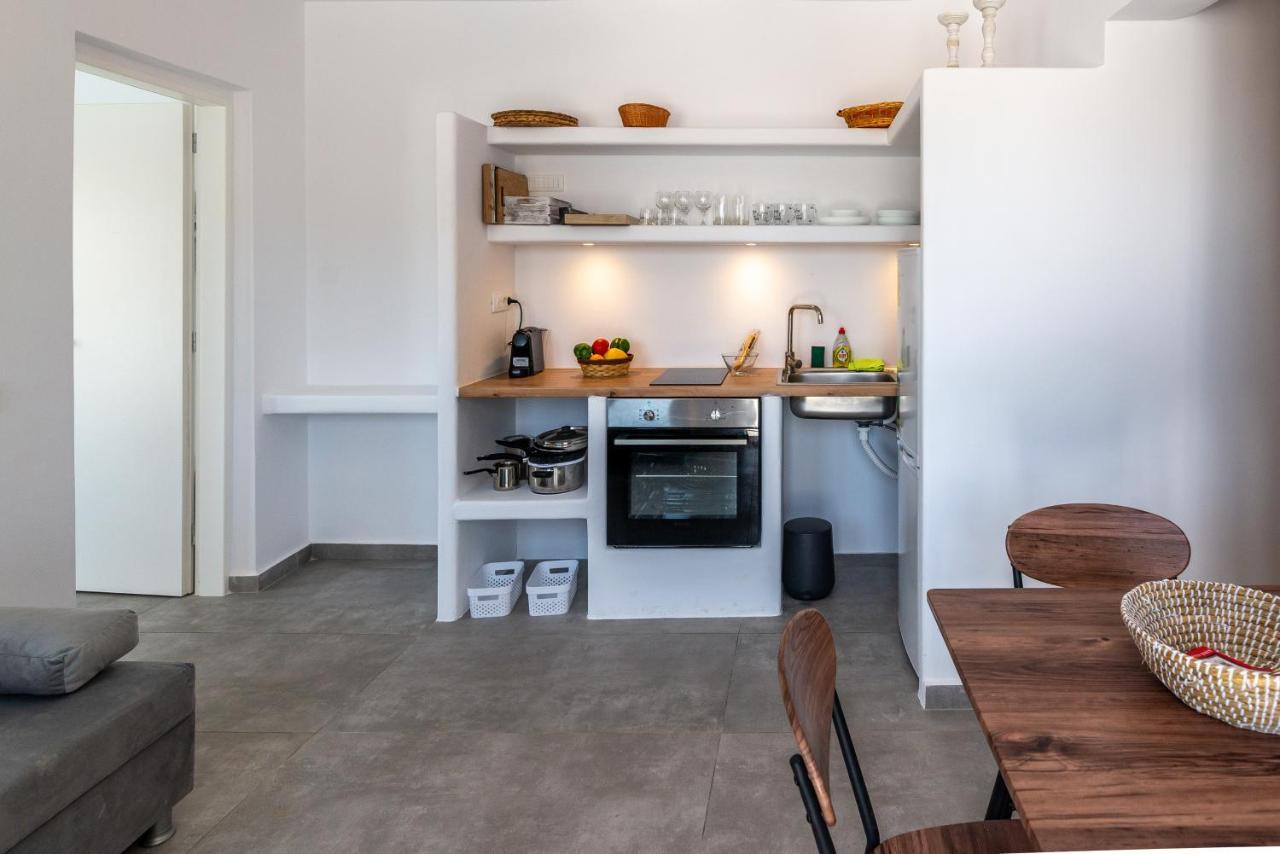 Miramare Suites Mykonos Merchia Beach ภายนอก รูปภาพ