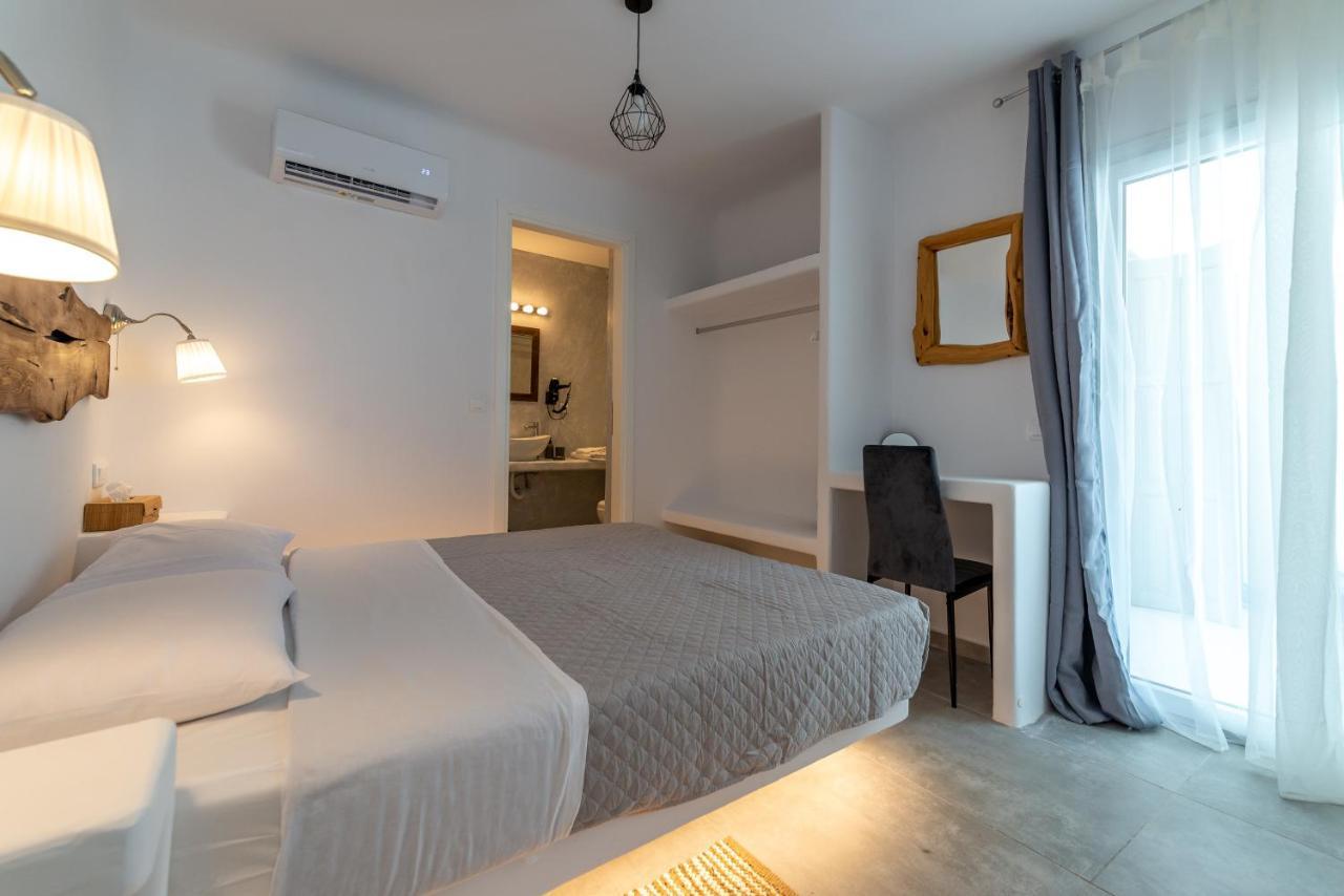 Miramare Suites Mykonos Merchia Beach ภายนอก รูปภาพ