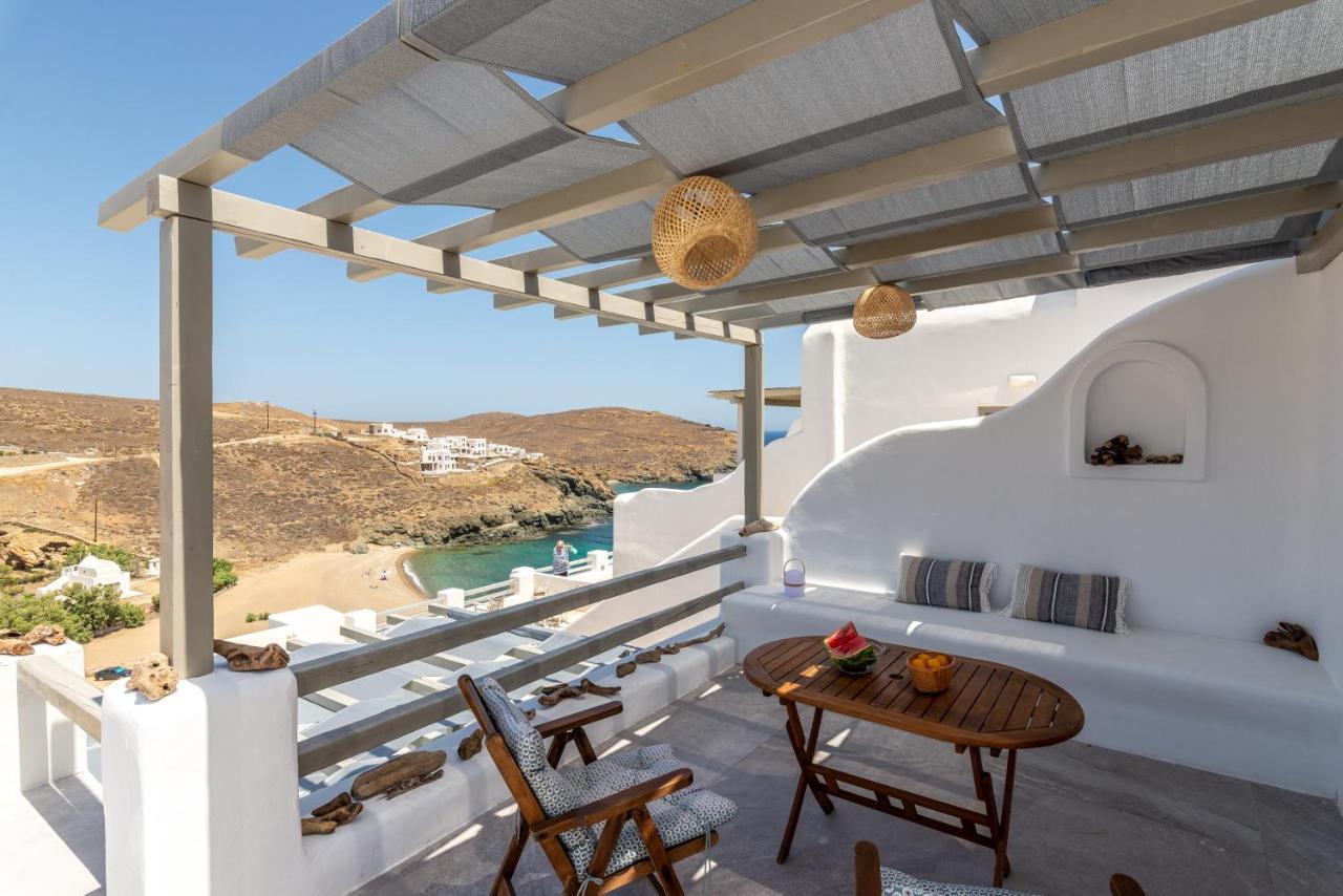 Miramare Suites Mykonos Merchia Beach ภายนอก รูปภาพ