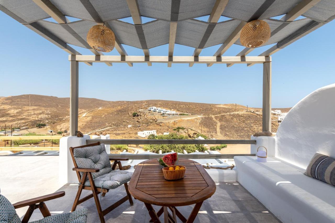Miramare Suites Mykonos Merchia Beach ภายนอก รูปภาพ