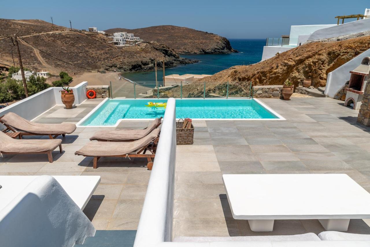 Miramare Suites Mykonos Merchia Beach ภายนอก รูปภาพ