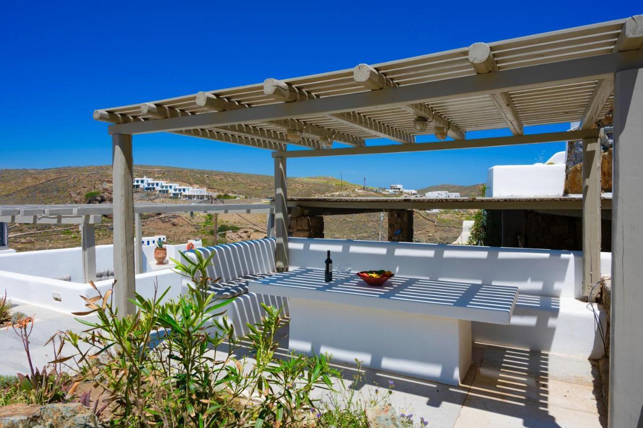 Miramare Suites Mykonos Merchia Beach ภายนอก รูปภาพ