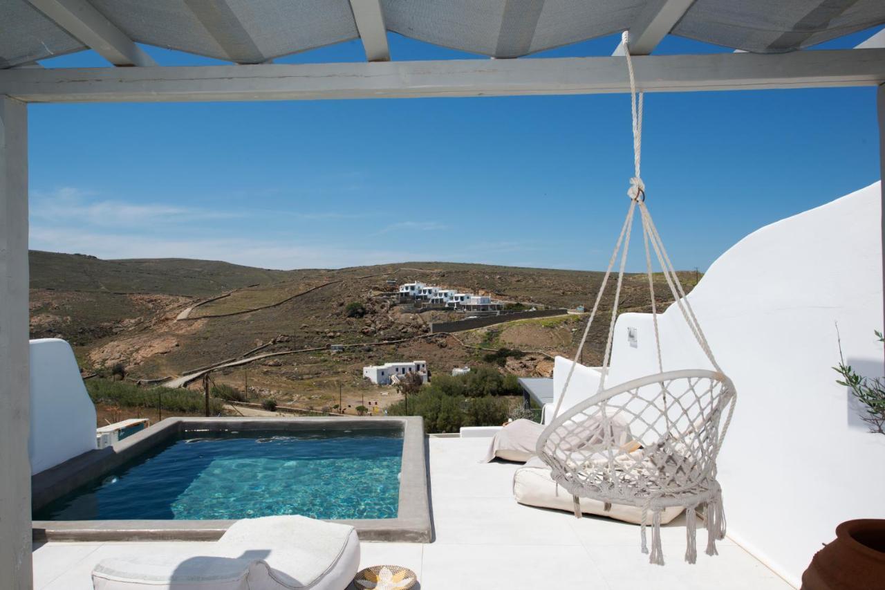Miramare Suites Mykonos Merchia Beach ภายนอก รูปภาพ