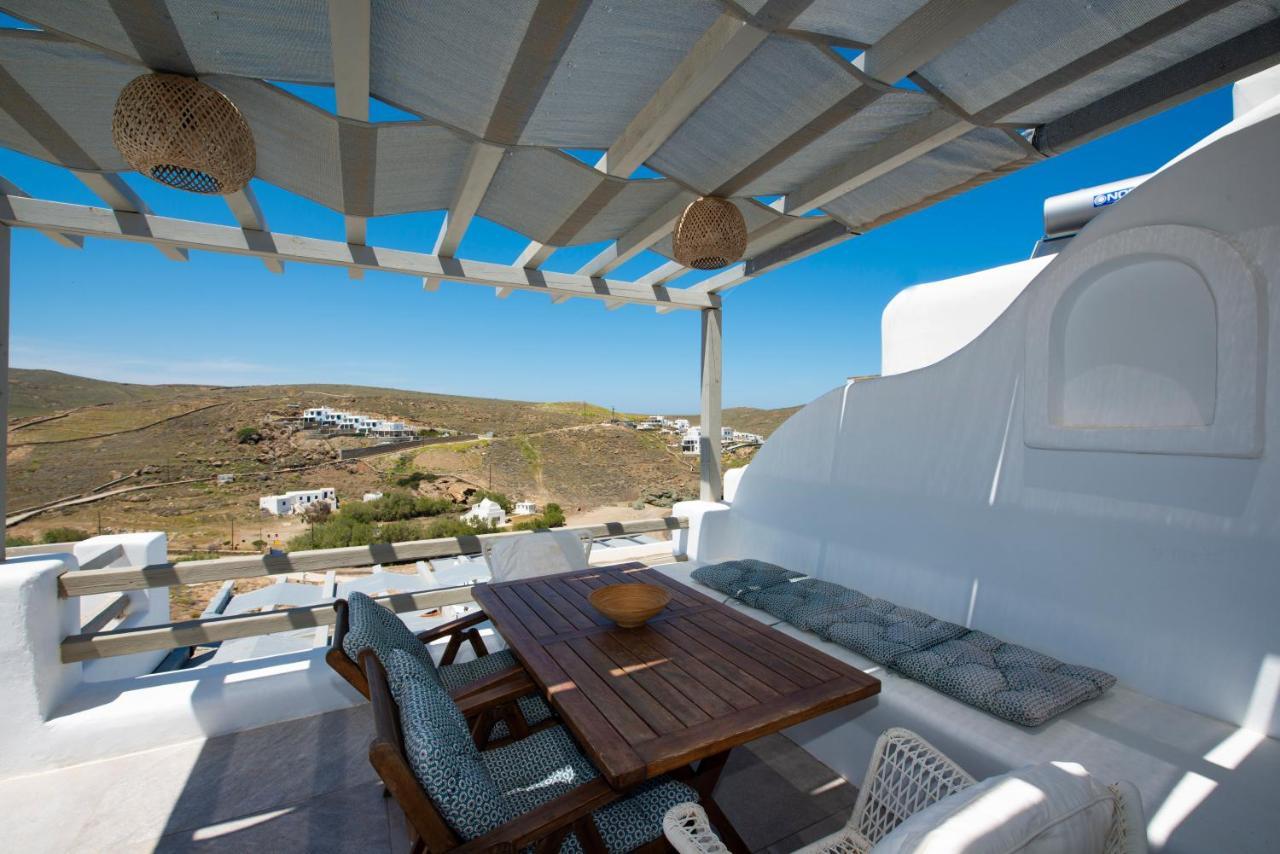 Miramare Suites Mykonos Merchia Beach ภายนอก รูปภาพ
