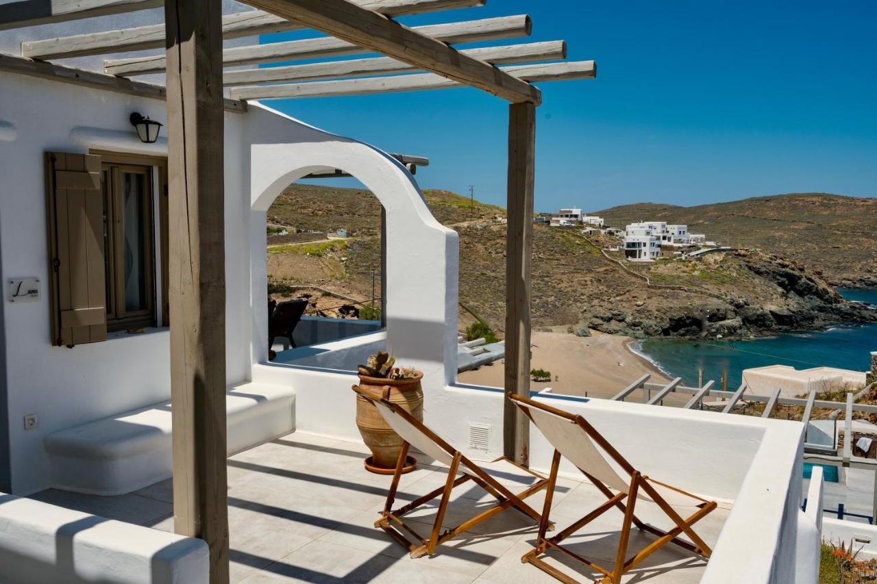 Miramare Suites Mykonos Merchia Beach ภายนอก รูปภาพ