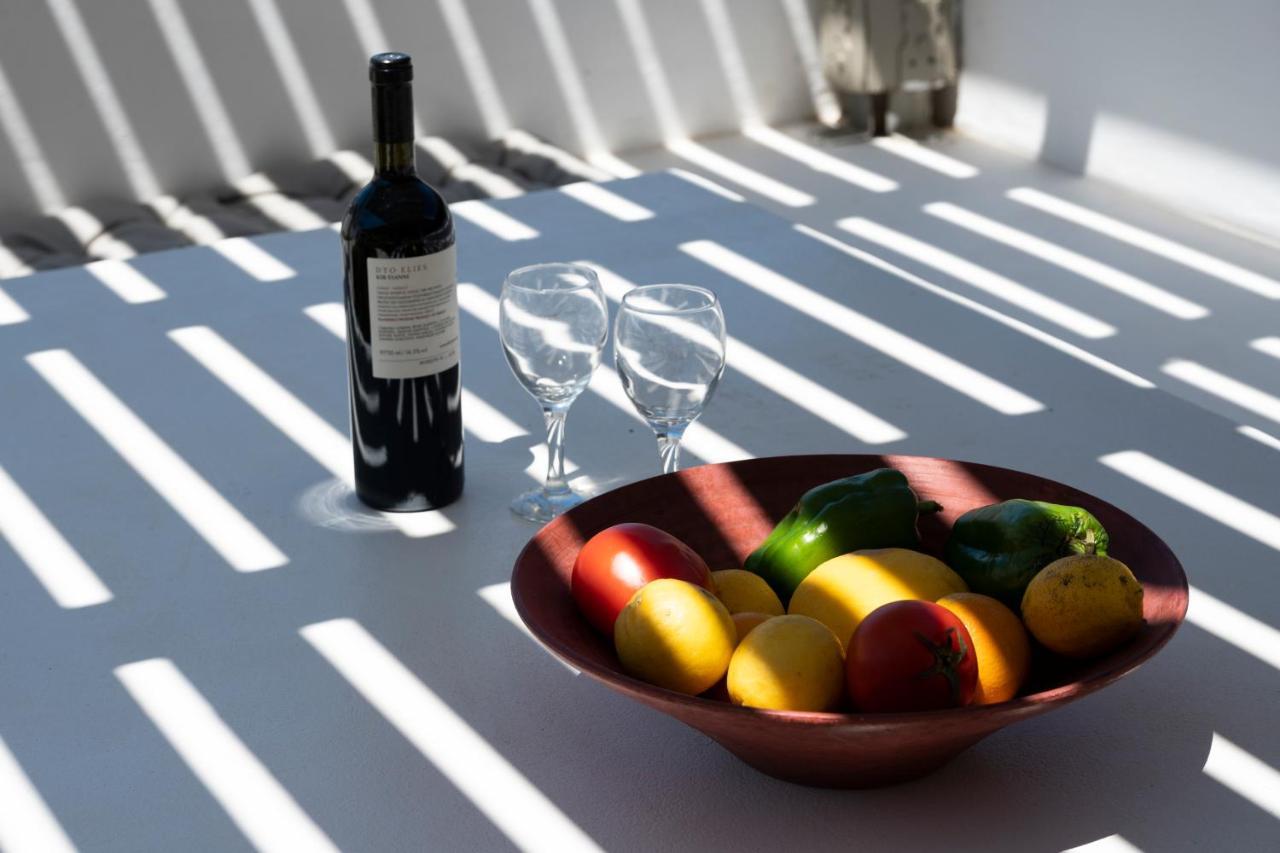 Miramare Suites Mykonos Merchia Beach ภายนอก รูปภาพ